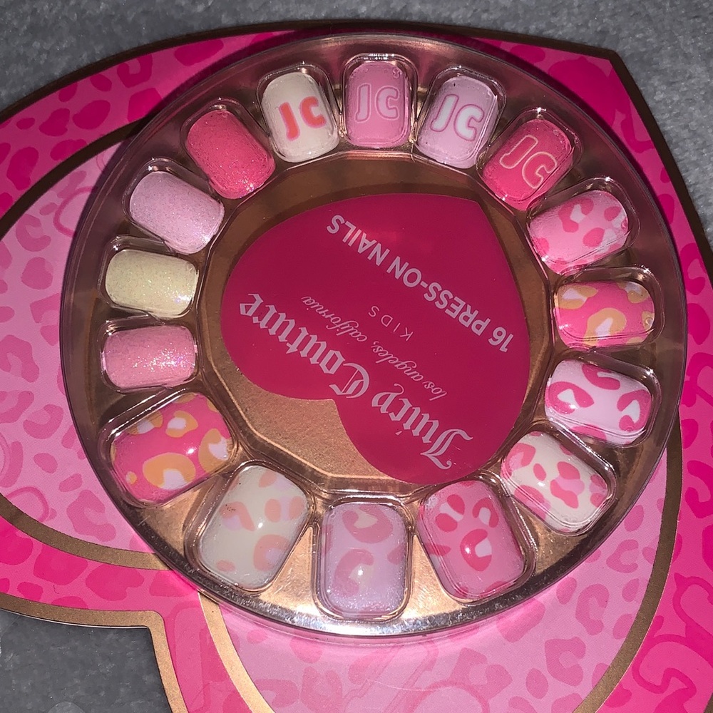 🆕- Juicy Couture Pink and White Press-On Nails Set - Picture 3 of 6